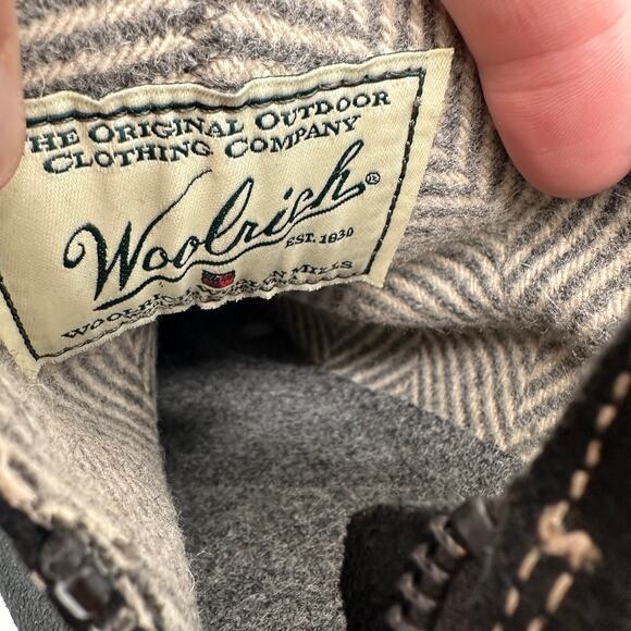 Woolrich Black Suede Wool Lined Zip Lug Booties Outdoor // 10 - Picture 5 of 8